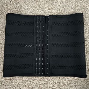 Women’s Waist Trimmer